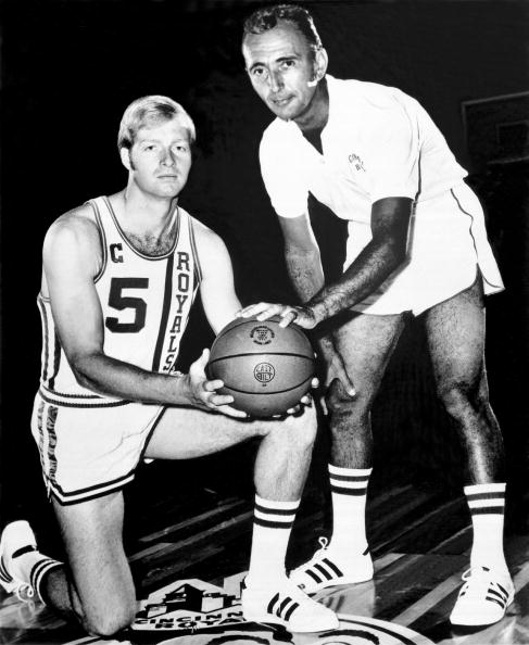 逐步提高自 逐步提高自