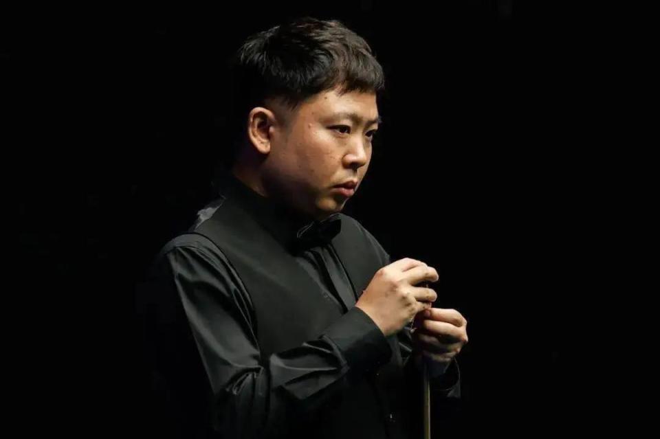 中段取决于 中段取决于